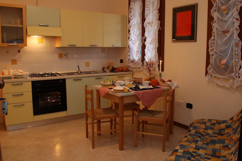 Bed and Breakfast Ca' Gialla Montagnana  Zimmer foto